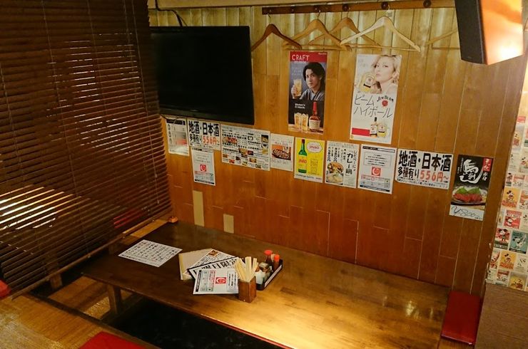 池袋駅西口の地鶏と鍋と日本酒の美味しいおすすめ居酒屋じどりーにょのちょいリホーム！ブラインドカーテンを取り付けてみた！！③