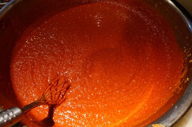 【じどおじブログ】自家製辛みそを仕込む　池袋駅西口の地鶏と鍋と日本酒の美味しいおすすめ居酒屋じどりーにょ