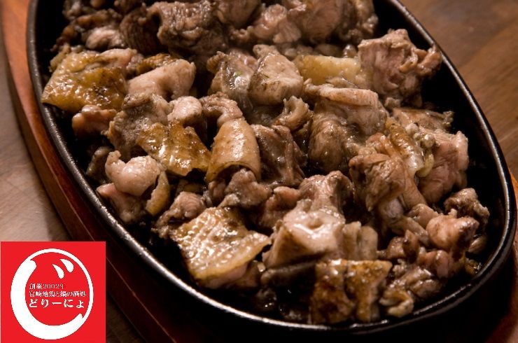 池袋駅西口の地鶏と鍋と日本酒のおすすめ美味しい居酒屋じどりーにょって焼き鳥屋さんなの？